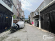 3 tỷ hơn. có lô đất đẹp hẻm xe tải ở Trung tâm HCM 