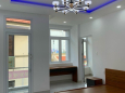 nhà mới đẹp vào ở ngay, gần mặt tiền đường, khu vực an ninh 