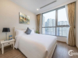 Cần cho thuê gấp 2PN 80m2 tại Vinhomes central park
