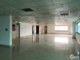 Văn phòng cho thuê quận 5 diện tích 200m2 vuông vức giá cực rẻ