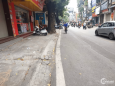 Bán nhà kinh doanh,đường ô tô tránh, mặt phố Đê La Thanh, Ba Đình, giá 13 tỷ