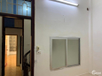 Cho Thuê nhà phố Hào Nam, 35m2 x 4 tầng , ô tô đỗ , kinh doanh , 15tr