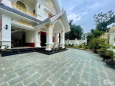 Bán gấp biệt thự cao cấp tặng nội thất xịn thuộc khu Western Land Bến Cát