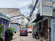 Nhà đẹp giá rẻ ở quận 7 cần bán gấp giá 8 tỷ đồng hẻm xe hơi