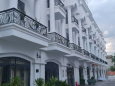Nhà phố tiện nghi, gần chợ Tây Ninh, giá cực tốt
