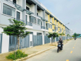 Bán nhà phố Phước Đông New City Trảng Bàng 2 lầu giá 1,936 tỷ ck 140tr sổ sẵn