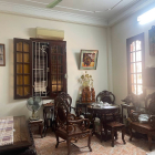 Nhà mặt phố  vừa ở vừa kinh doanh hoặc cho thuê.  