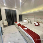 Bán nhà riêng: Bán khách sạn 8 phòng, Mặt tiền Phan Đình Phùng cách Hồ Xuân Hươn