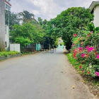 Bán nhà riêng: Bán khuôn đất lớn 20x25 đường Nguyễn Văn Hưởng Quận 2, chỉ 240tr/