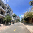 Bán nhà riêng: Nhà mặt tiền đường Phường  an phú, quận 2, 5x20, 4 lầu giá 30 tỷ