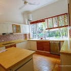 Bán nhà phố dự án: Biệt thự đơn lập Khu đô thị mới Nghĩa đô. View công viên. 300