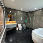 Bán biệt thự: Hóc Môn, Bán Biệt thự vườn Hồ Bới DT 35.5x24m giá 20.8 tỷ