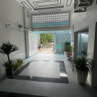 Bán nhà phố dự án: Chính chủ bán tòa nhà 300m2 x 8 tầng KCNC Hòa Lạc cho thuê 2 