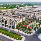 Bán nhà riêng: Gia đình bán Gấp nhà phố, xây 4 tầng ngay trường FPT Long Hậu, Lo