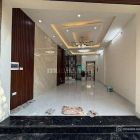 Bán nhà riêng: Nhà đẹp long lanh ngõ Nguyễn Chính, HM giá 9.6 tỷ, 40m2x5T, thang