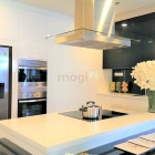 Bán căn hộ chung cư: Bán Gấp căn hộ Vinhomes Center  Đồng Khởi, sân vườn và hồ b