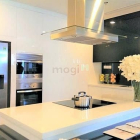 Bán căn hộ chung cư: Gấp gấp bán căn hộ Vinhomes Đồng Khởi, Quận 1, có sân vườn 