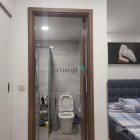 Bán căn hộ chung cư: CHính chủ gửi Bán căn 2PN KINGDOM101 căn góc full nội thất 