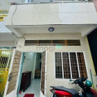 Bán nhà riêng: Bán nhà 2 tầng, vị trí đẹp Nguyễn Văn Đậu, DT 43m2 chỉ 5.78 tỷ