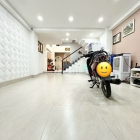 Bán nhà riêng: Khu VIP Dương Quảng Hàm - 62m2 vuông A4 - 5 tầng - hẻm 6m - chỉ 9