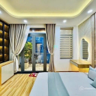 Bán nhà riêng: Nhà đẹp 6 lầu khu phân lô ngang 4.2m hxt thông nguyễn oanh 72m2 t