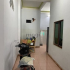 Bán nhà riêng: Chủ bán nhà vị trí sát bên chợ, Có 5 Phòng 15tr/th, 81m2, nhỉnh 6