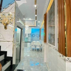 Bán nhà riêng: CHỈ 1 TỶ 990 MUA ĐỨT BÁN ĐOẠN nhà MINH PHỤNG Q6 45m2 2 phòng ngủ