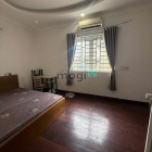 Bán nhà riêng: Bán nhà Nguyễn Đình Hoàn 69m2, MT 5.9m, ngõ ôto, đất đẹp, 17.6 tỷ