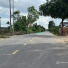 Bán đất thổ cư: Bán đất tt liên nghĩa đường thông dt 5x39m tc75m2  giá 1,x tỷ