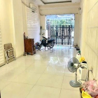 Nhà riêng: Nhà 4x25 3 lầu 5 phòng đường 12m , số 413 Lê Văn Quới