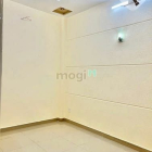 Nhà riêng: Nhà (4m x 16m) 3 lầu 5 phòng ngủ, đường Lê Văn Quới