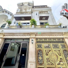 Nhà riêng: Biệt thự trống suốt, 3 lầu, thang máy, gần Aeon Tân Phú