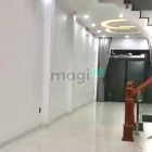 Nhà phố: Nhà 3 lầu 4 phòng ngủ 6wc 5 máy lạnh, Đường Nguyễn Triệu Luật