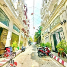 Nhà riêng: Nhà đẹp 5 tầng 4 phòng ngủ 5wc, đường Mã Lò, thiết kế hiện đại