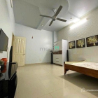 Nhà riêng: Cho thuê nhà ngõ 16 huỳnh thúc kháng 55m x5T ô tô đỗ cửa