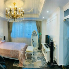 Biệt thự: Cho thuê VILLA khu VIP Q2. DT: 800m2. Giá rẻ : 75 triệu. Lh em Khánh