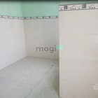 Nhà riêng: 7tr/th: 3PN 4wc Hẻm nhỏ 692 Đoàn Văn Bơ, nhà 3 lâu, Sân thượng