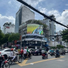 Nhà phố: Cho thuê nhà GÓC 2MT số 60-62 đường Cách Mạng Tháng Tám, Phường 6, Q3