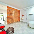 Nhà riêng: CHO THUÊ NHÀ NGUYÊN CĂN MỚI – FULL NỘI THẤT. Đường Lê Văn Sỹ, Quận 3.