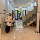 Nhà riêng: Cho Thuê Nguyên Căn CMT8 - 2PN - Hẻm Xe Hơi  - 13 Triệu