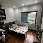 Nhà riêng: Cho thuê nhanh Nhà Hoàng Ngân ngõ ô tô tránh. Ô tô chạy vòng quanh.