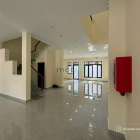 Nhà riêng: Cho Thuê Nhà Văn Phòng , Spa , Trung Tâm Quận 10