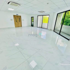 Nhà phố: Cho thuê nhà góc 2 mặt tiền số 50A đường Trần Nhật Duật, P Q1