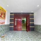 Nhà phố: Nhà Mặt Tiền Đường 2 lầu Buôn Bán Kinh Doanh và Ở sân xe hơi Quận 120