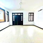 Nhà phố: Cực hót Villa khu phố ẩm thực phan xích long - 9A Hoa đào