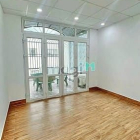 Nhà phố: Gía thuê 2x - Nhà mặt tiền ThànhThái - Hòa Hưng, Quận 10