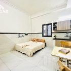 Căn hộ chung cư: Căn Hộ Studio Cao Cấp, Nội Thất Đầy Đủ, Ban Công Lớn Gần Cầu An