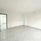 Nhà phố: Siêu phẩm nhà mặt tiền giá rẻ - 31C Đồng Đen, Phường 14, Tân Bình