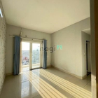 Căn hộ chung cư: Cho thuê CH Oriental Plaza, DT 80m2, 2PN, NT cơ bản, giá 10tr/t