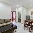 Nhà hàng - Khách sạn: Căn Hộ 2 Phòng Ngủ Ngay Sân Bay - Công Viên Hoàng Văn Thụ 